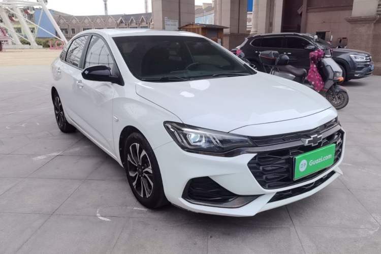 Used Chevrolet Monza 2020 Light Hybrid RS 330T Automatic Comfort Edition Front Right 45 Deg
