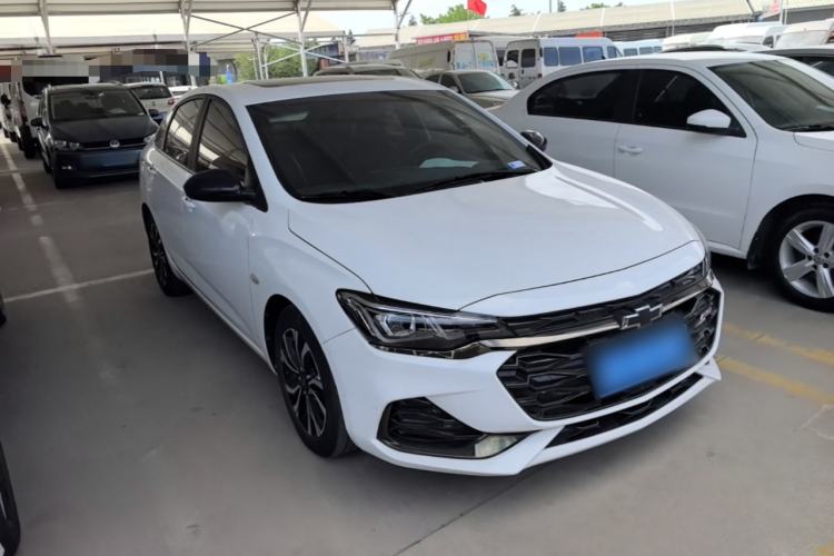 Used Chevrolet Monza 2020 Light Hybrid RS 330T Automatic Comfort Edition Front Right 45 Deg