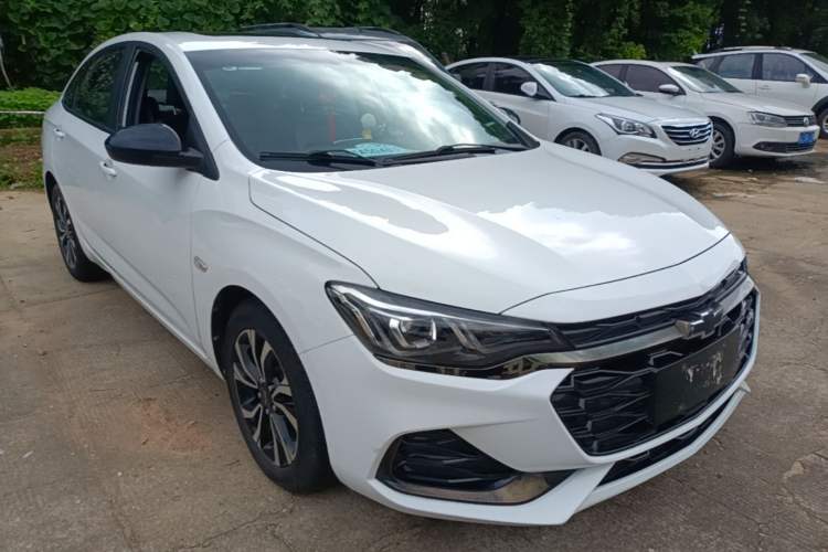 Used Chevrolet Monza 2020 Light Hybrid RS 330T Automatic Comfort Edition Front Right 45 Deg