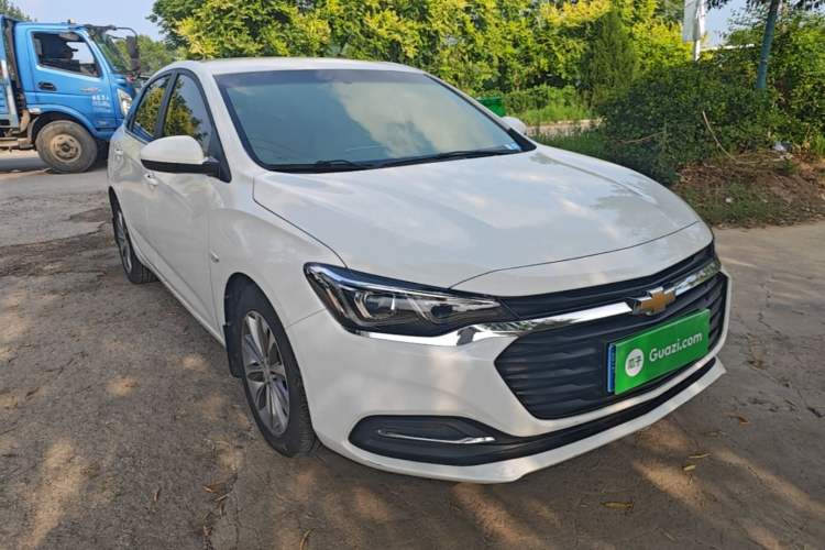 Used Chevrolet Monza 2020 320 Automatic Enjoyment Edition Front Right 45 Deg