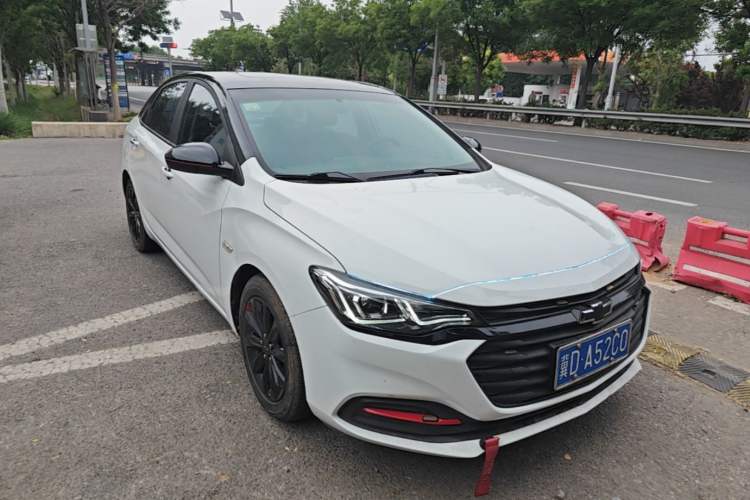 Used Chevrolet Monza 2020 Light Hybrid Redline 320T Dual-Clutch Thrilling Edition Front Right 45 Deg