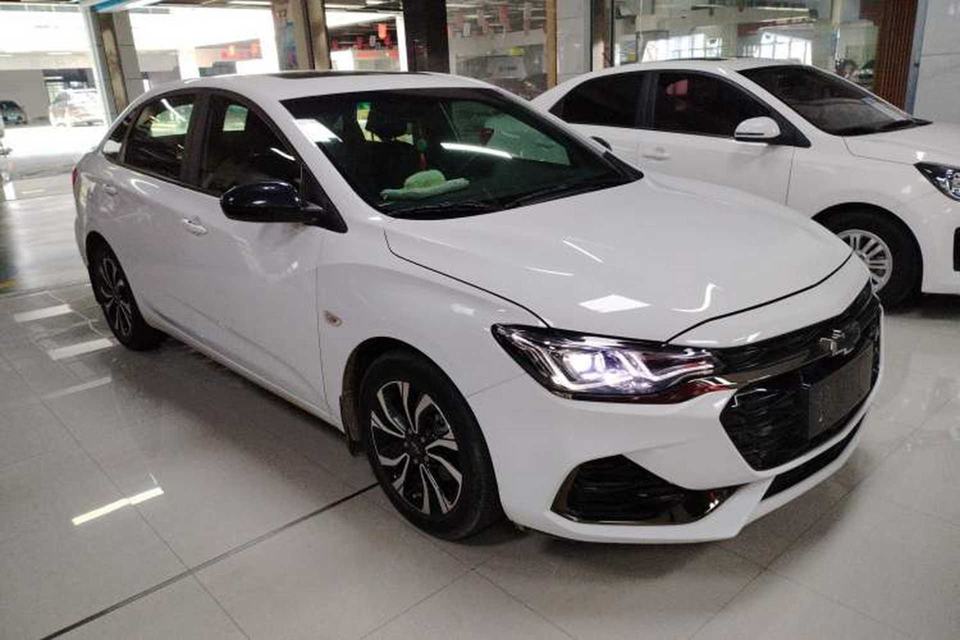 Used Chevrolet Monza 2020 Light Hybrid RS 330T Automatic Comfort Edition Front Right 45 Deg