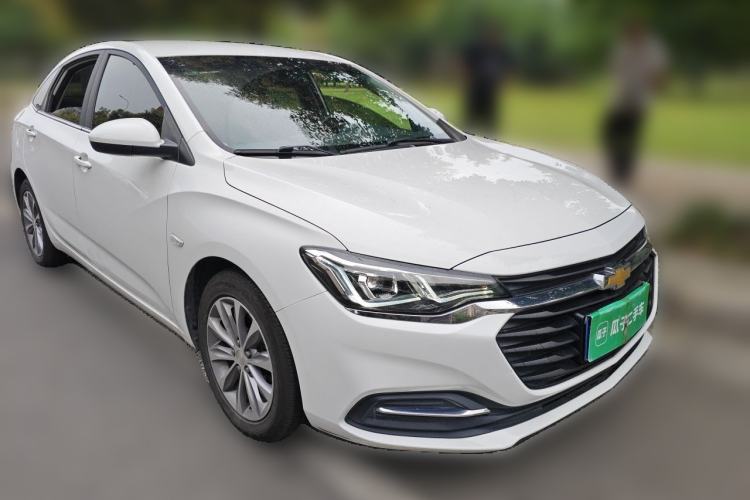 Used Chevrolet Monza 2020 320 Automatic Enjoyment Edition Front Right 45 Deg