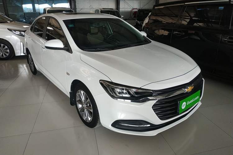 Used Chevrolet Monza 2020 320 Automatic Enjoyment Edition Front Right 45 Deg
