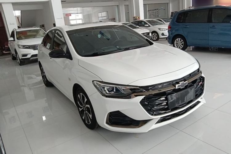 Used Chevrolet Monza 2020 Light Hybrid RS 330T Automatic Comfort Edition Front Right 45 Deg