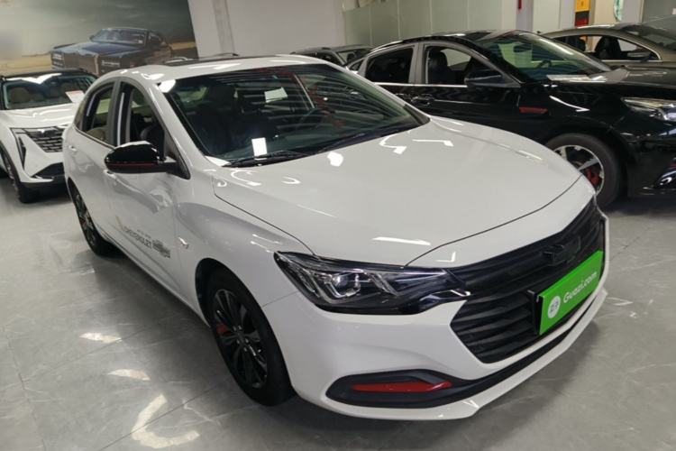 Used Chevrolet Monza 2020 Light Hybrid Redline 320T Dual-Clutch Thrilling Edition Front Right 45 Deg