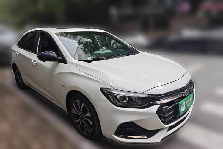 Used Chevrolet Monza 2020 Light Hybrid RS 330T Automatic Comfort Edition Front Right 45 Deg