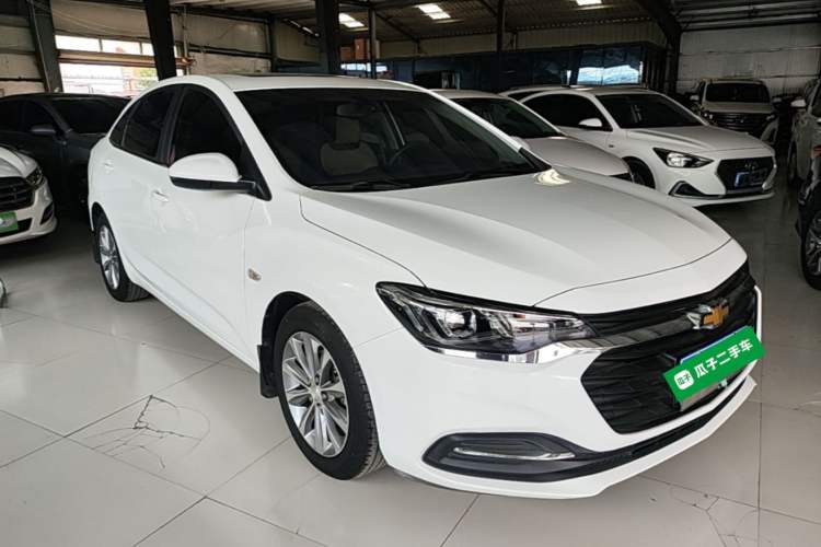 Used Chevrolet Monza 2020 320 Automatic Enjoyment Edition Front Right 45 Deg