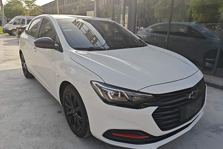 Used Chevrolet Monza 2020 Light Hybrid Redline 320T Dual-Clutch Joyful Edition Front Right 45 Deg