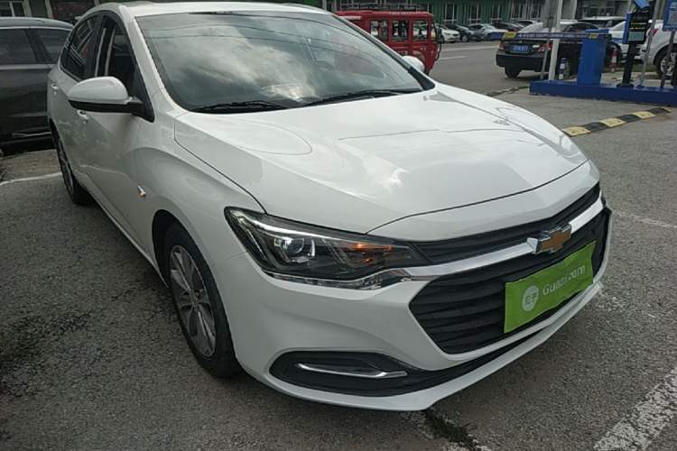 Used Chevrolet Monza 2020 320 Automatic Enjoyment Edition Front Right 45 Deg