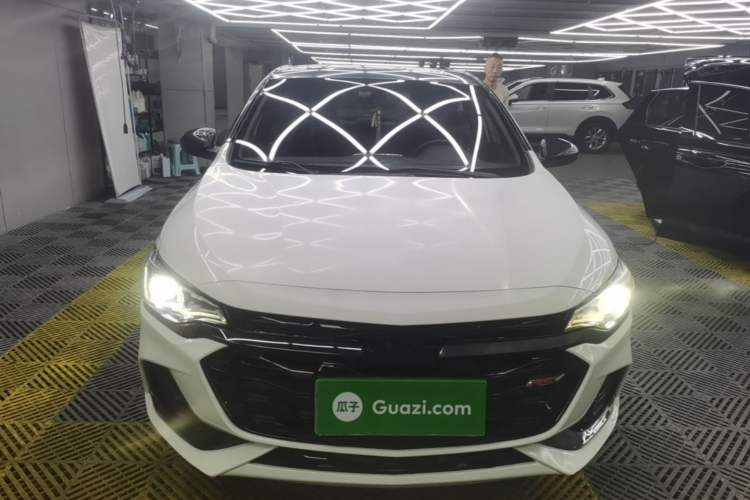 Used Chevrolet Monza 2020 Light Hybrid RS 330T Automatic Comfort Edition Front
