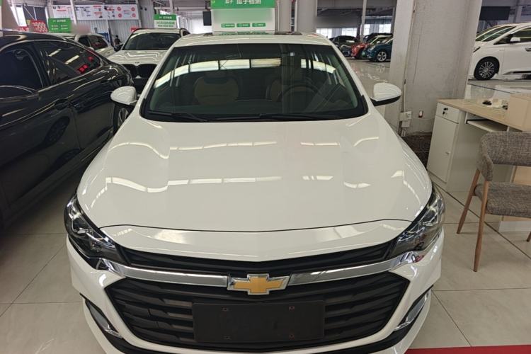 Used Chevrolet Monza 2020 320 Automatic Enjoyment Edition Front