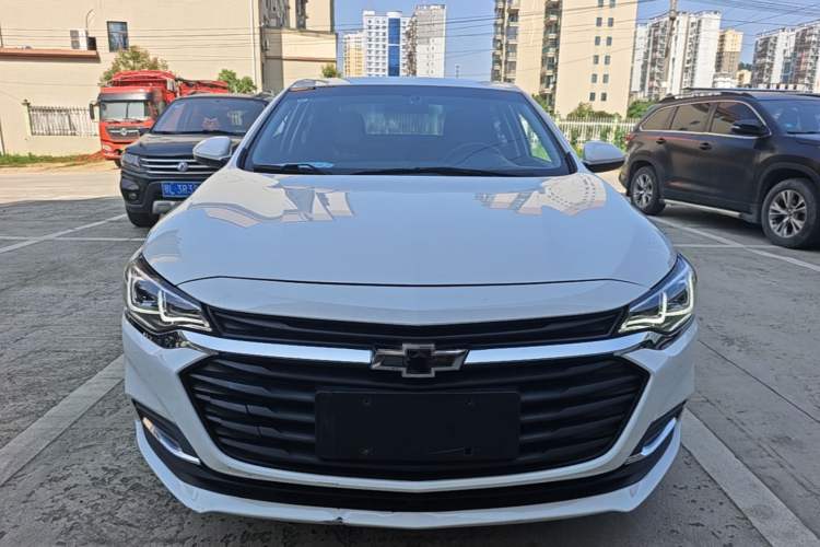 Used Chevrolet Monza 2020 320 Automatic Enjoyment Edition Front