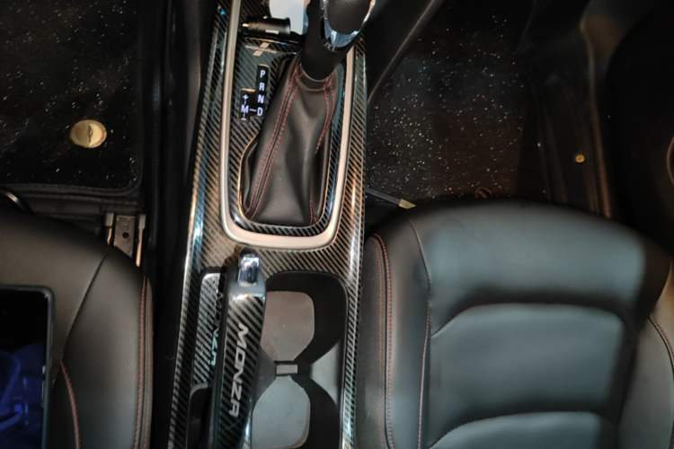 Used Chevrolet Monza 2020 Light Hybrid RS 330T Automatic Comfort Edition Gear Lever