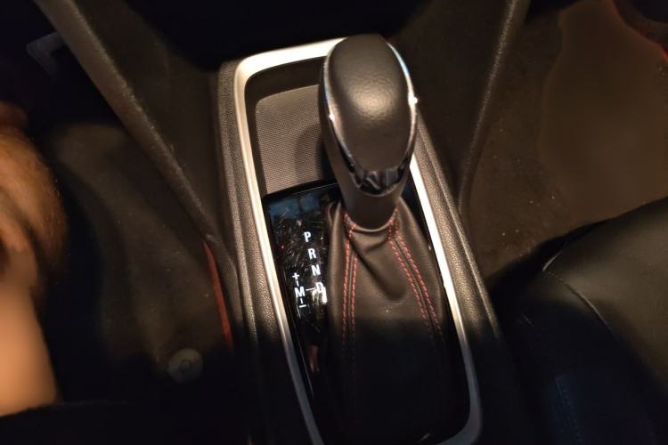 Used Chevrolet Monza 2020 Light Hybrid RS 330T Automatic Comfort Edition Gear Lever
