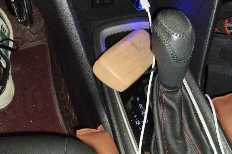 Used Chevrolet Monza 2020 Light Hybrid RS 330T Automatic Comfort Edition Gear Lever