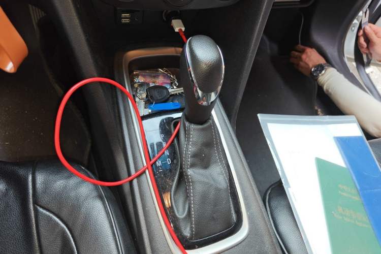 Used Chevrolet Monza 2020 320 Automatic Enjoyment Edition Gear Lever