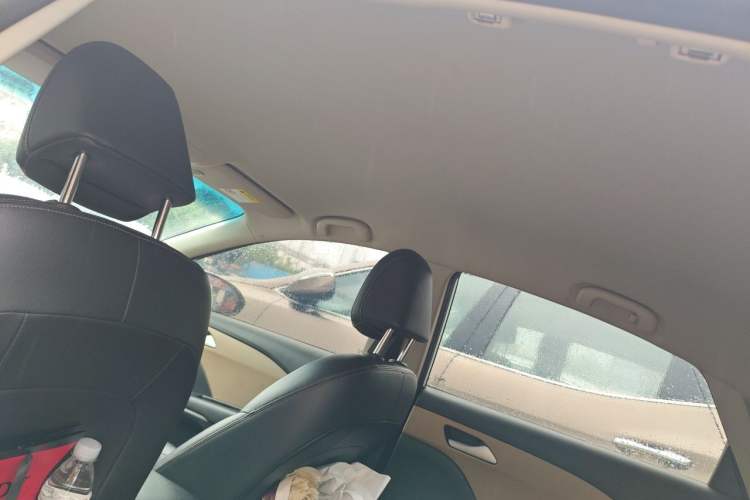 Used Chevrolet Monza 2020 320 Automatic Enjoyment Edition Headliner
