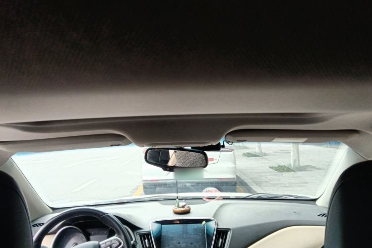 Used Chevrolet Monza 2020 320 Automatic Enjoyment Edition Headliner