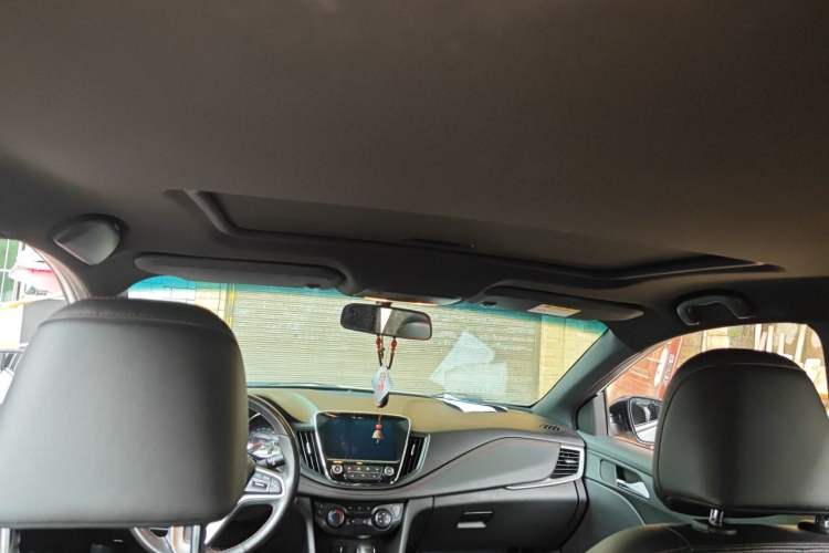 Used Chevrolet Monza 2020 Light Hybrid RS 330T Automatic Comfort Edition Headliner