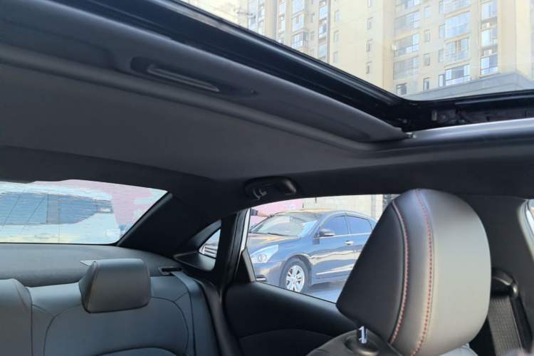 Used Chevrolet Monza 2020 Light Hybrid RS 330T Automatic Comfort Edition Headliner