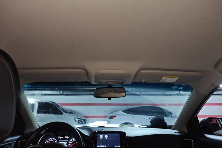 Used Chevrolet Monza 2020 Light Hybrid Redline 320T Dual-Clutch Joyful Edition Headliner