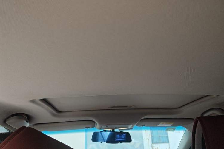 Used Chevrolet Monza 2020 320 Automatic Enjoyment Edition Headliner