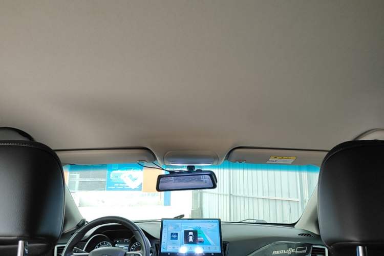 Used Chevrolet Monza 2020 320 Automatic Enjoyment Edition Headliner