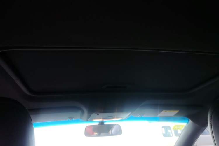Used Chevrolet Monza 2020 Light Hybrid RS 330T Automatic Comfort Edition Headliner
