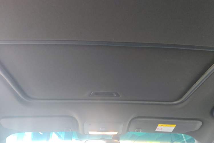 Used Chevrolet Monza 2020 Light Hybrid RS 330T Automatic Comfort Edition Headliner