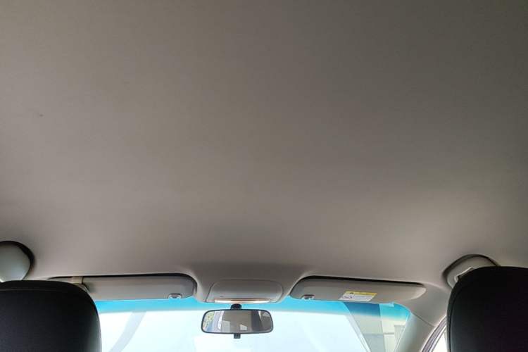 Used Chevrolet Monza 2020 320 Automatic Enjoyment Edition Headliner