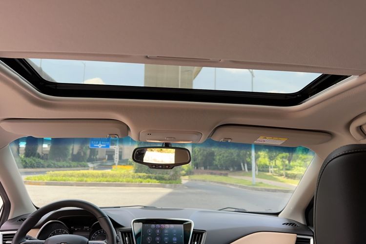 Used Chevrolet Monza 2020 320 Automatic Enjoyment Edition Headliner