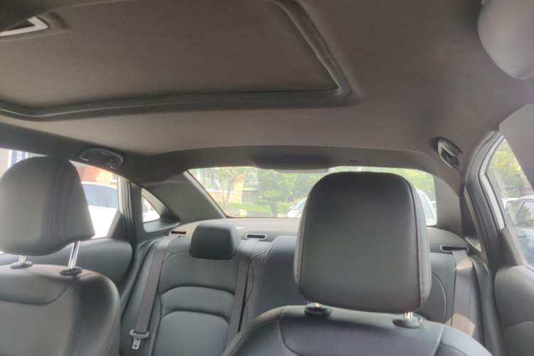 Used Chevrolet Monza 2020 Light Hybrid RS 330T Automatic Comfort Edition Headliner
