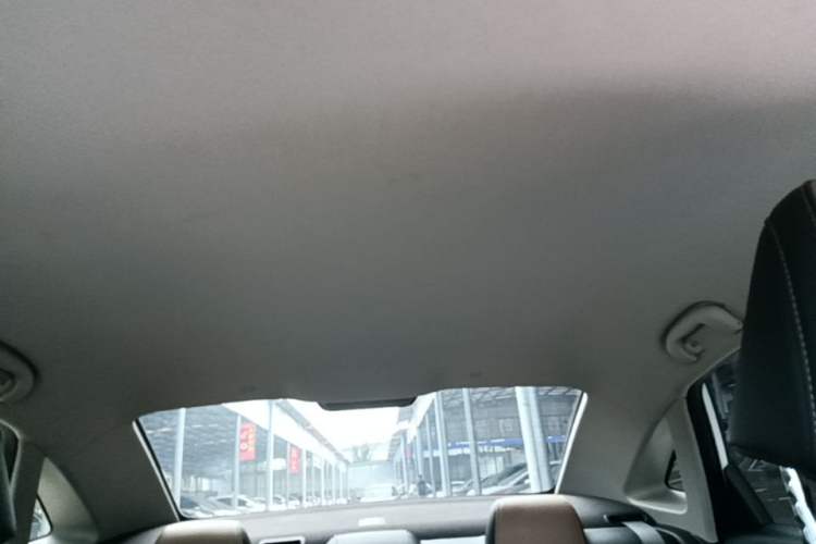 Used Chevrolet Monza 2020 320 Automatic Enjoyment Edition Headliner