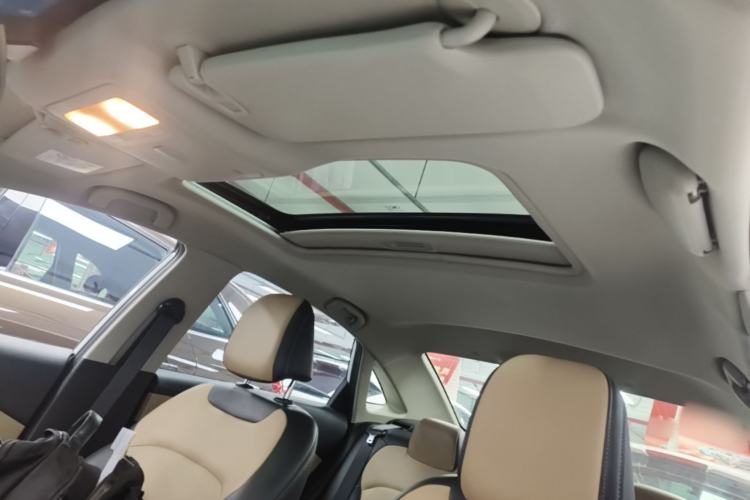 Used Chevrolet Monza 2020 320 Automatic Enjoyment Edition Headliner