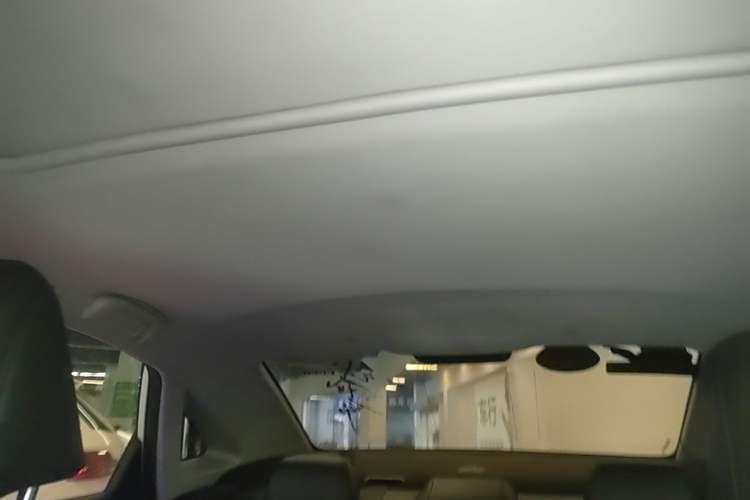 Used Chevrolet Monza 2020 Light Hybrid Redline 320T Dual-Clutch Thrilling Edition Headliner