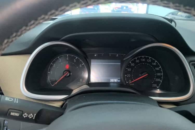 Used Chevrolet Monza 2020 320 Automatic Enjoyment Edition Instrument Cluster
