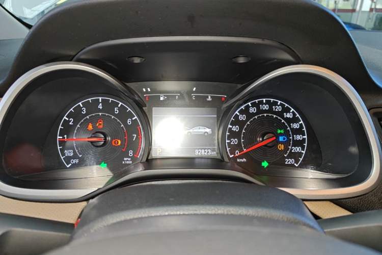 Used Chevrolet Monza 2020 320 Automatic Enjoyment Edition Instrument Cluster
