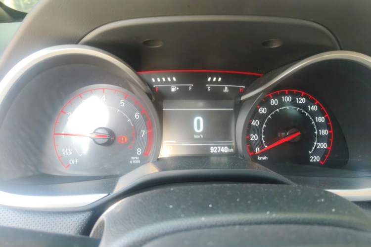 Used Chevrolet Monza 2020 Light Hybrid RS 330T Automatic Comfort Edition Instrument Cluster
