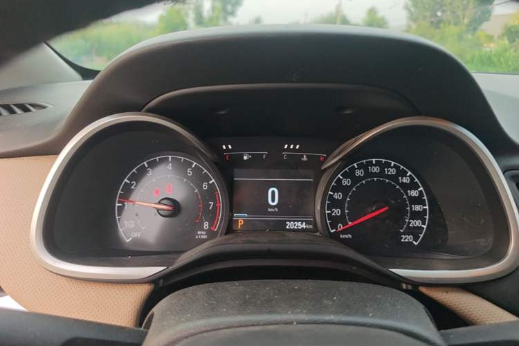 Used Chevrolet Monza 2020 320 Automatic Enjoyment Edition Instrument Cluster