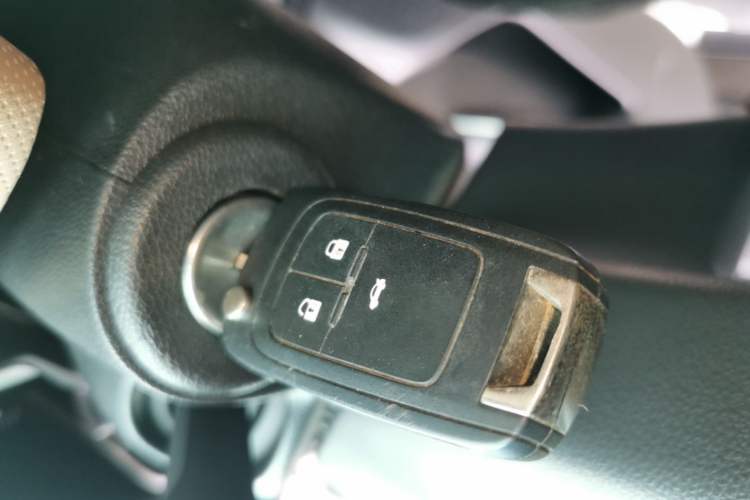 Used Chevrolet Monza 2020 320 Automatic Enjoyment Edition Interior 1
