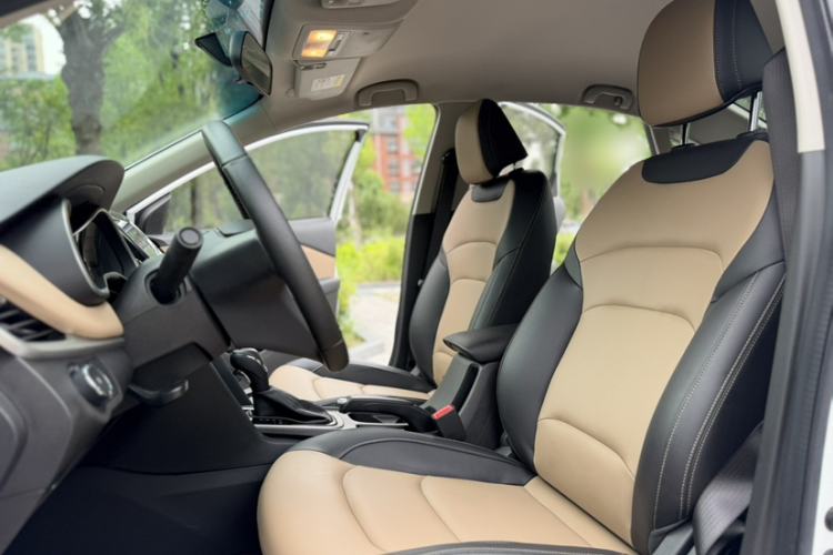 Used Chevrolet Monza 2020 320 Automatic Enjoyment Edition Interior 1
