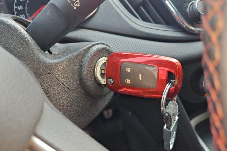 Used Chevrolet Monza 2020 Light Hybrid Redline 320T Dual-Clutch Joyful Edition Interior 1