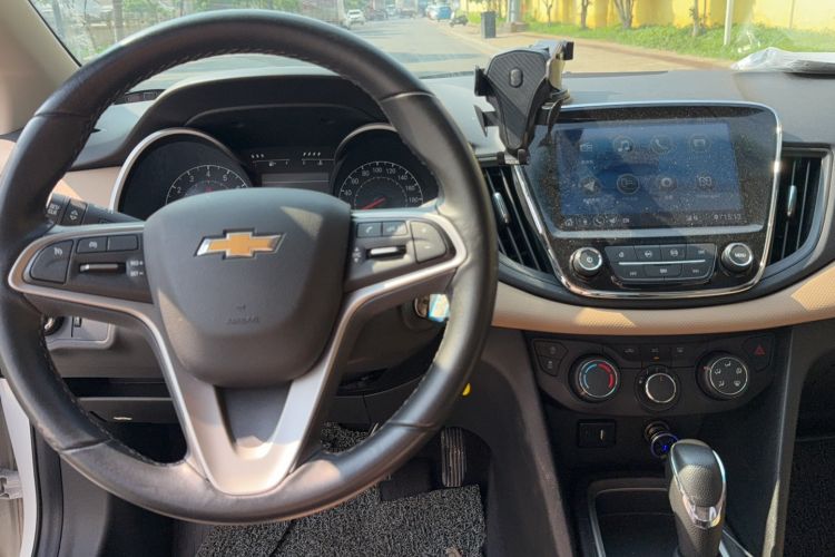 Used Chevrolet Monza 2020 320 Automatic Enjoyment Edition Interior 1