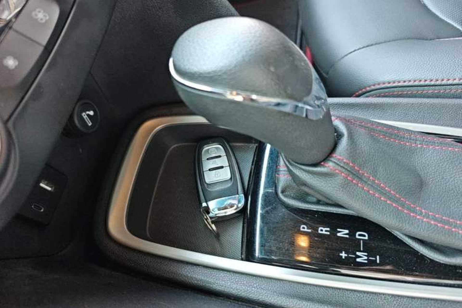 Used Chevrolet Monza 2020 Light Hybrid RS 330T Automatic Thrill Edition Interior 1