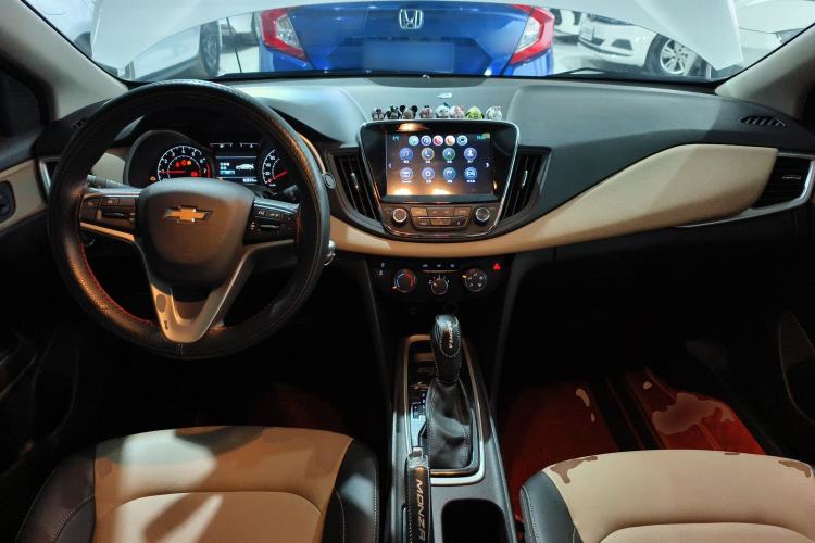 Used Chevrolet Monza 2020 320 Automatic Enjoyment Edition Interior 2