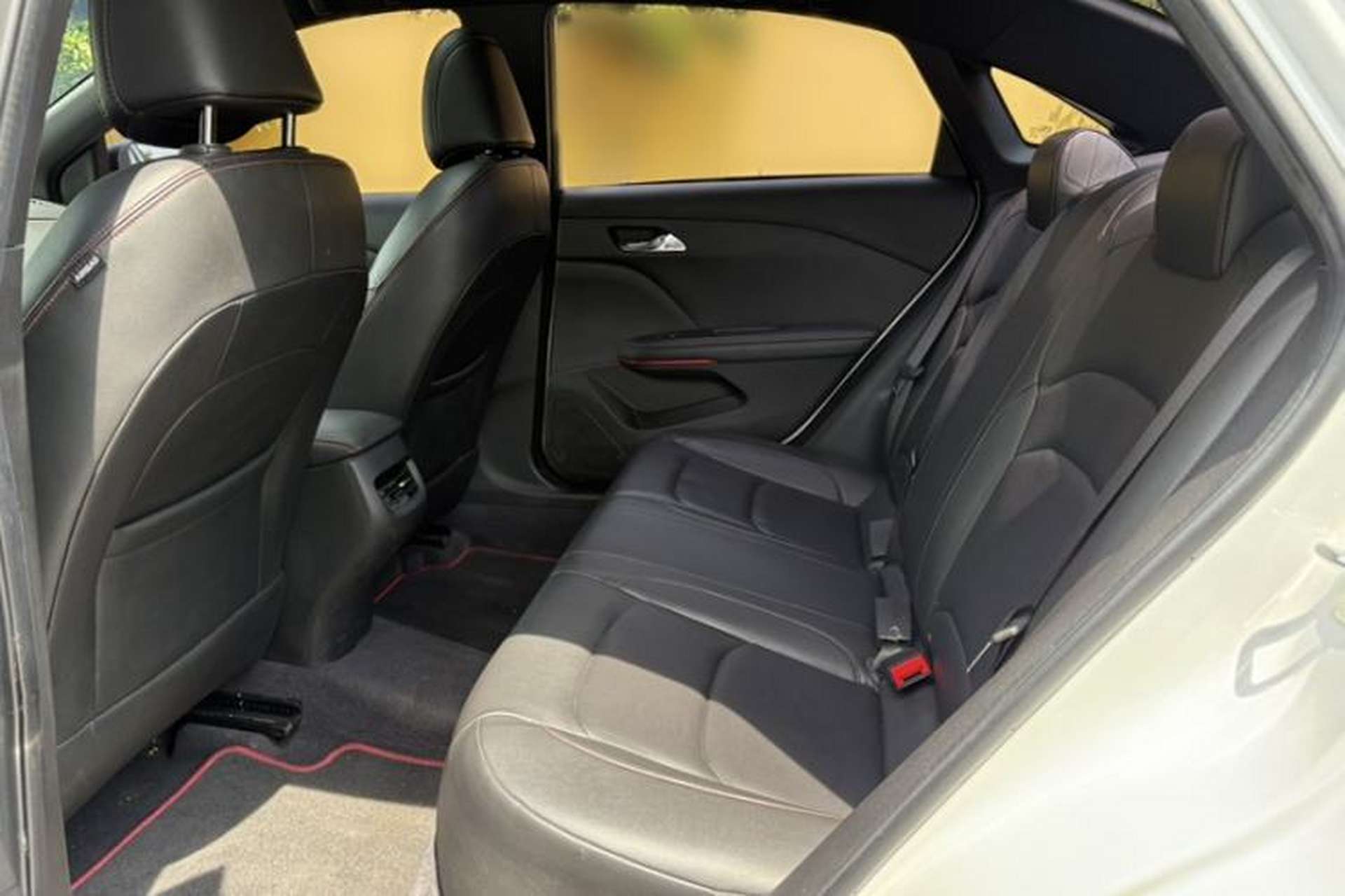 Used Chevrolet Monza 2020 Light Hybrid RS 330T Automatic Comfort Edition Interior 2