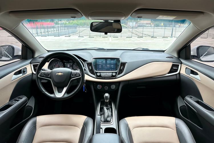 Used Chevrolet Monza 2020 320 Automatic Enjoyment Edition Interior 3