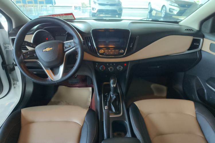 Used Chevrolet Monza 2020 320 Automatic Enjoyment Edition Interior 3