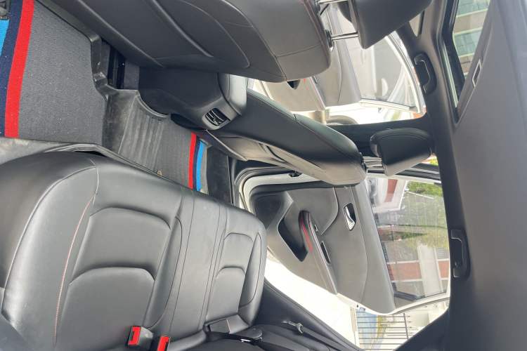 Used Chevrolet Monza 2020 Light Hybrid RS 330T Automatic Comfort Edition Interior 3